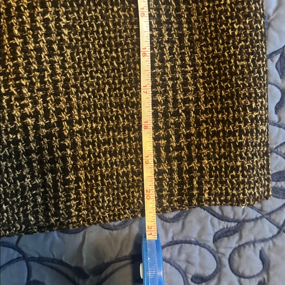 Ladies skirt - Picture 5 of 5